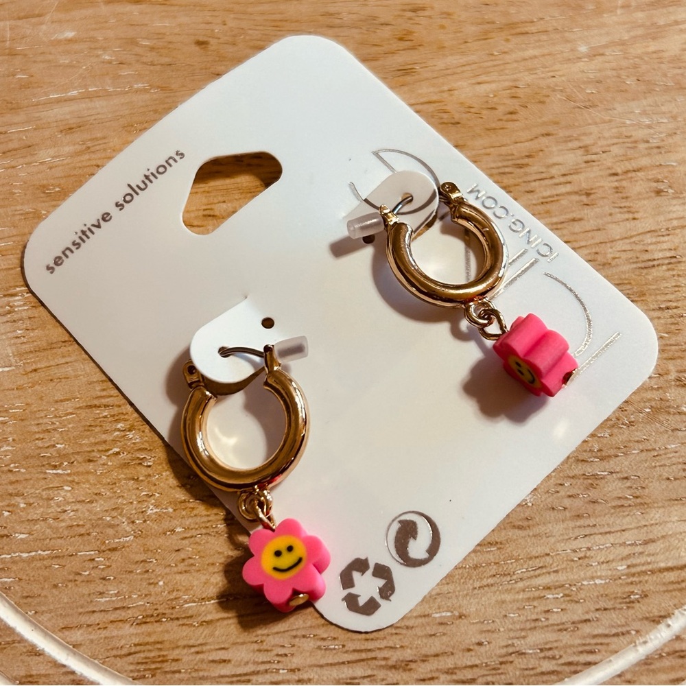 ICING Gold Pink Flower Hoop Earrings- NWT